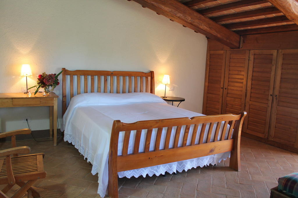 Agriturismo Poggio Della Rosa أميليا الغرفة الصورة